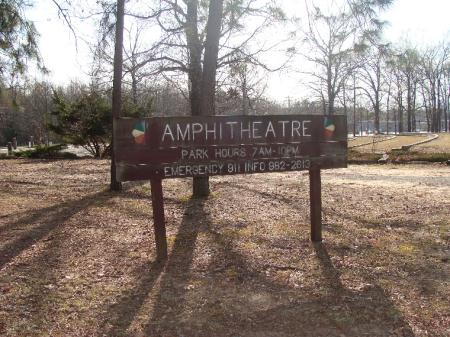 Amphitheater Sign